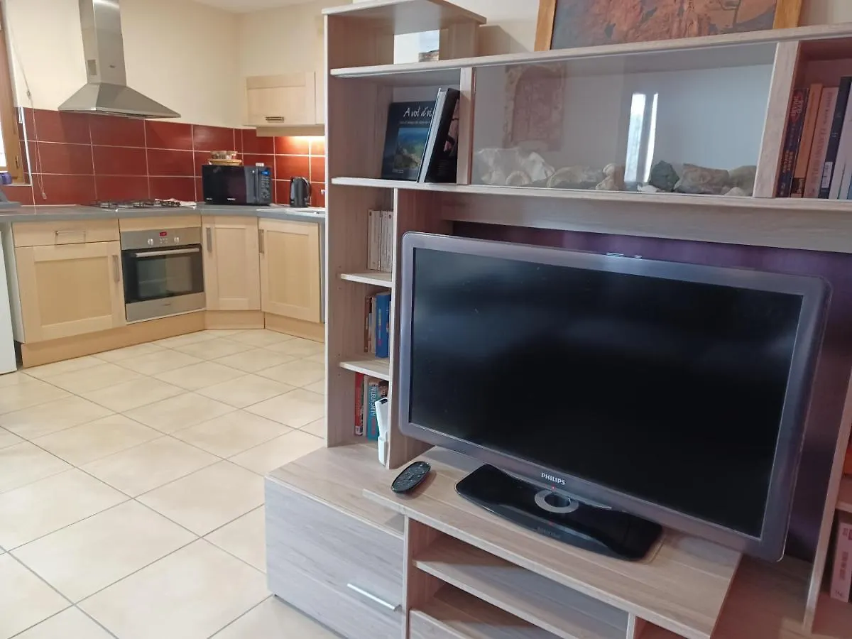 Apartment Appartement Entre Sisteron Et Gorges De La Meouge 